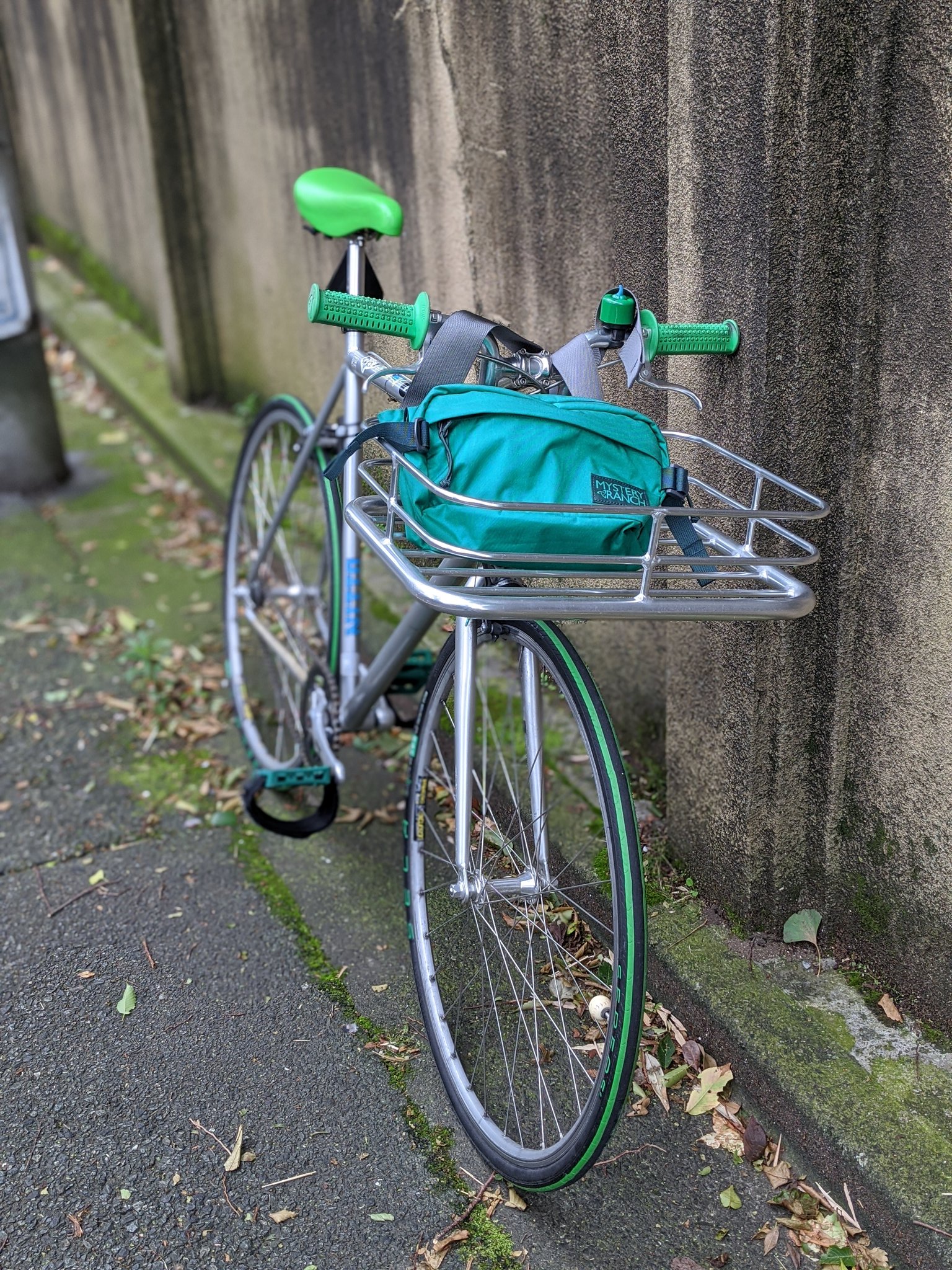 Akikazu Yamashita Twitterissa 5年くらい前にアメリカのサンフランシスコでカゴ付自転車ってカッコイイ なぁと 日本でも少しずつ増えてきて 今はstandard 逆にカゴが無い自転車よりかえってファッショナブルじゃない そんな気配さえします フィナムのスナップを見 Akikazu Yamashita Twitterissa 5年くらい前にアメリカのサンフランシスコでカゴ付自転車ってカッコイイ なぁと 日本でも少しずつ増えてきて 今はstandard 逆にカゴが無い自転車よりかえってファッショナブルじゃない そんな気配さえします フィナムのスナップを見