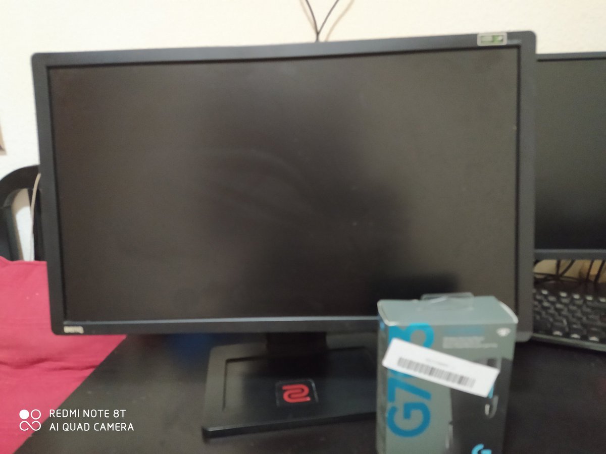 CSGOSkivo's tweet photo. Cuanto terminé el sorteo del ratón voy a sortear el monitor BenQ 144hz requisitos para participar RT y seguirme en mis redes sociales+etiquetar a 2 amigos 💪💪💪💪 https://t.co/muZhZJN4xQ
