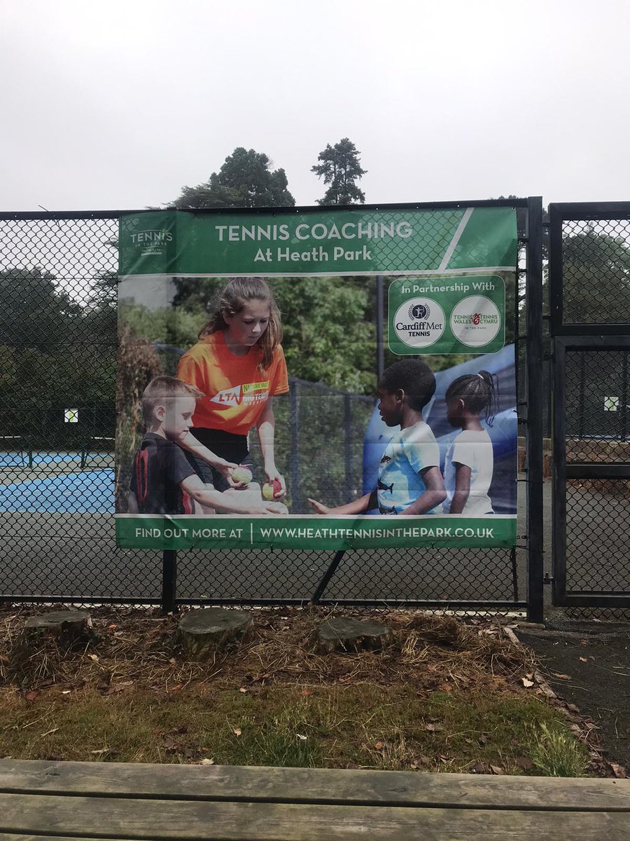 Dragon_Signs's tweet photo. Rackets at the ready!

It was great to see the courts filled with adults and children earlier today.

Banner advertisement at Heath Park for @tenniswales   🎾
#brandoutfromthecrowd #branding #signage #signs #signagecompanyuk  #cardiff #wales #tenniswales #banneradvert https://t.co/8b1eRgSh3U