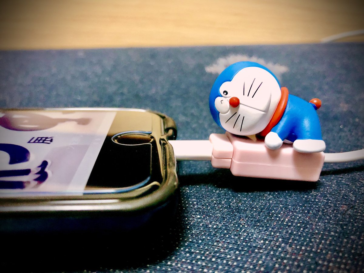 ケーブルカバー ケーブルカバー