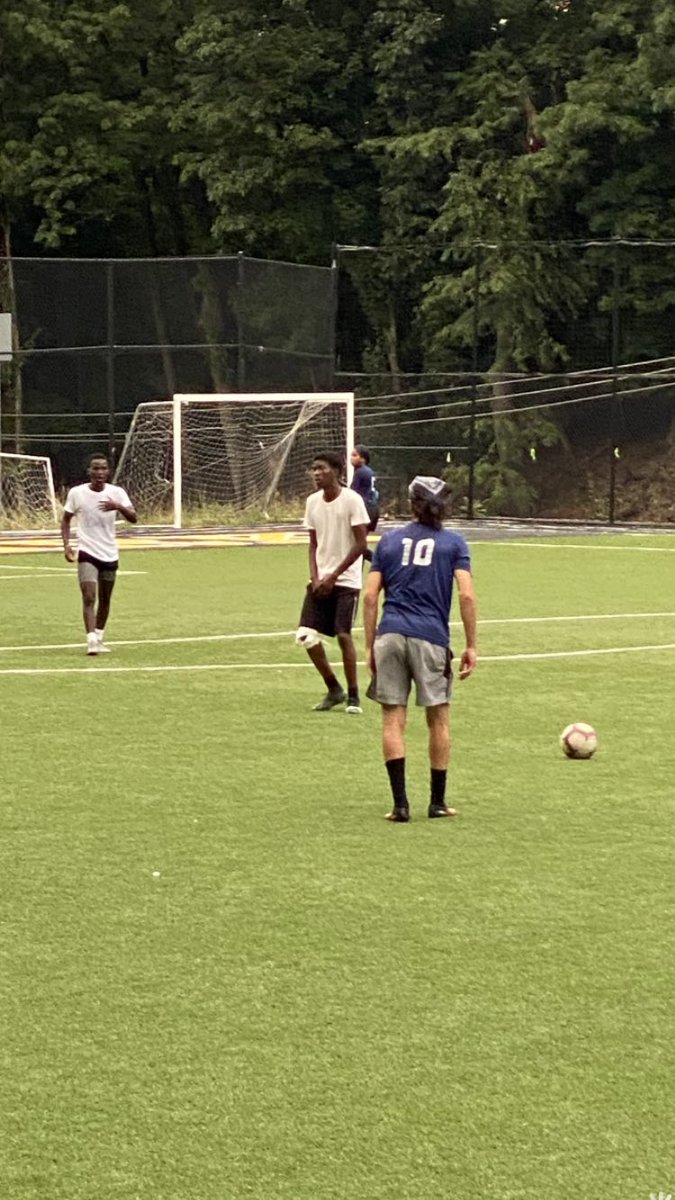 PGHsoccerinthecommunity tweet media