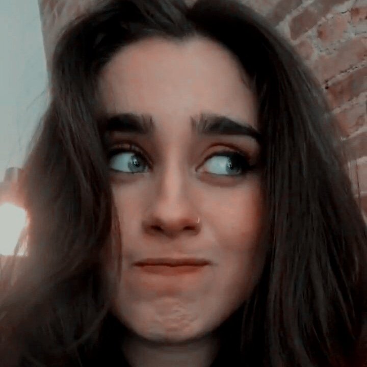 cubamiscreen's tweet photo. icons lauren jauregui 

◎ fav se gostar
◎ rt se salvar 
◎ créditos se usar 

— sol https://t.co/QW8HNsgJ89
