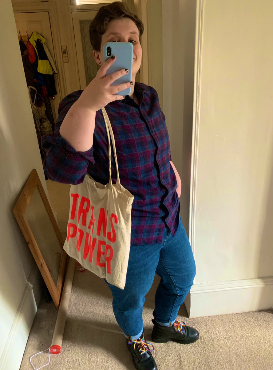 kenglish95's tweet photo. Apparently it’s #ButchAppreciationDay ! Someone come appreciate this big genderless butch 😛
Sending my love to all the other butch hunks out there! Your all absolutely magic ✨
Included some recent drawings of my various butch looks ✨
#bucth #agender #nonbinary #trans https://t.co/a8tfTlXKJL