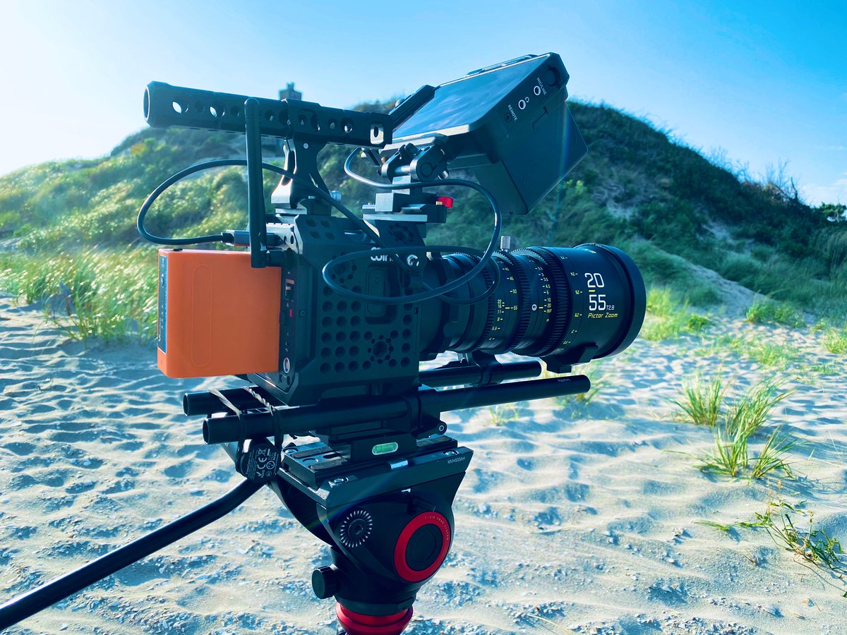 trini11413's tweet image. Review coming soon @dzofilm #cinelens #lenstest