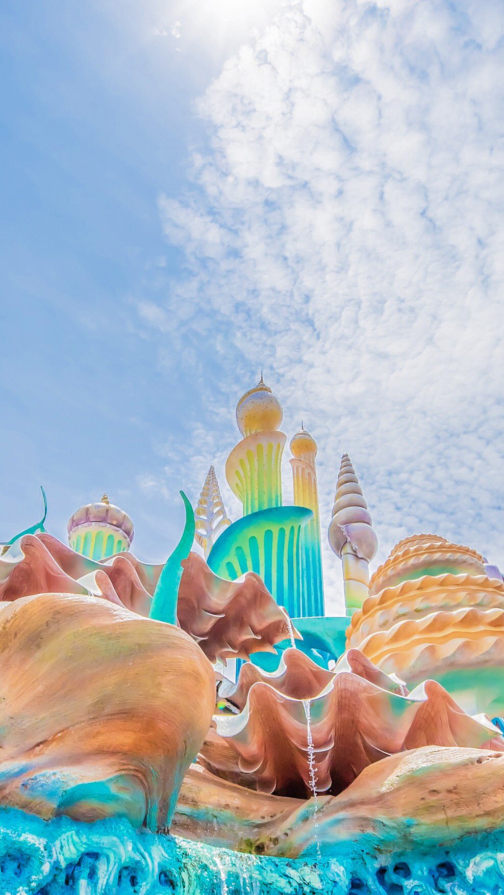 Remi 縦で切り取る東京ディズニーリゾートの夏 タップしてご覧いただけると嬉しいです Remi 縦で切り取る東京ディズニーリゾートの夏 タップしてご覧いただけると嬉しいです
