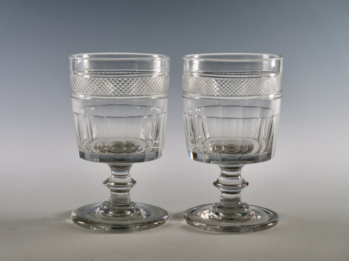 MarrisRobert's tweet photo. Fine pair of bucket bowl rummers Irish c1820 #irishglass #georgianglass #19thcenturyglass #rummers #wineglass #aleglass #tableglass #marrisantiques #bada https://t.co/G2Z9Q8Zglo