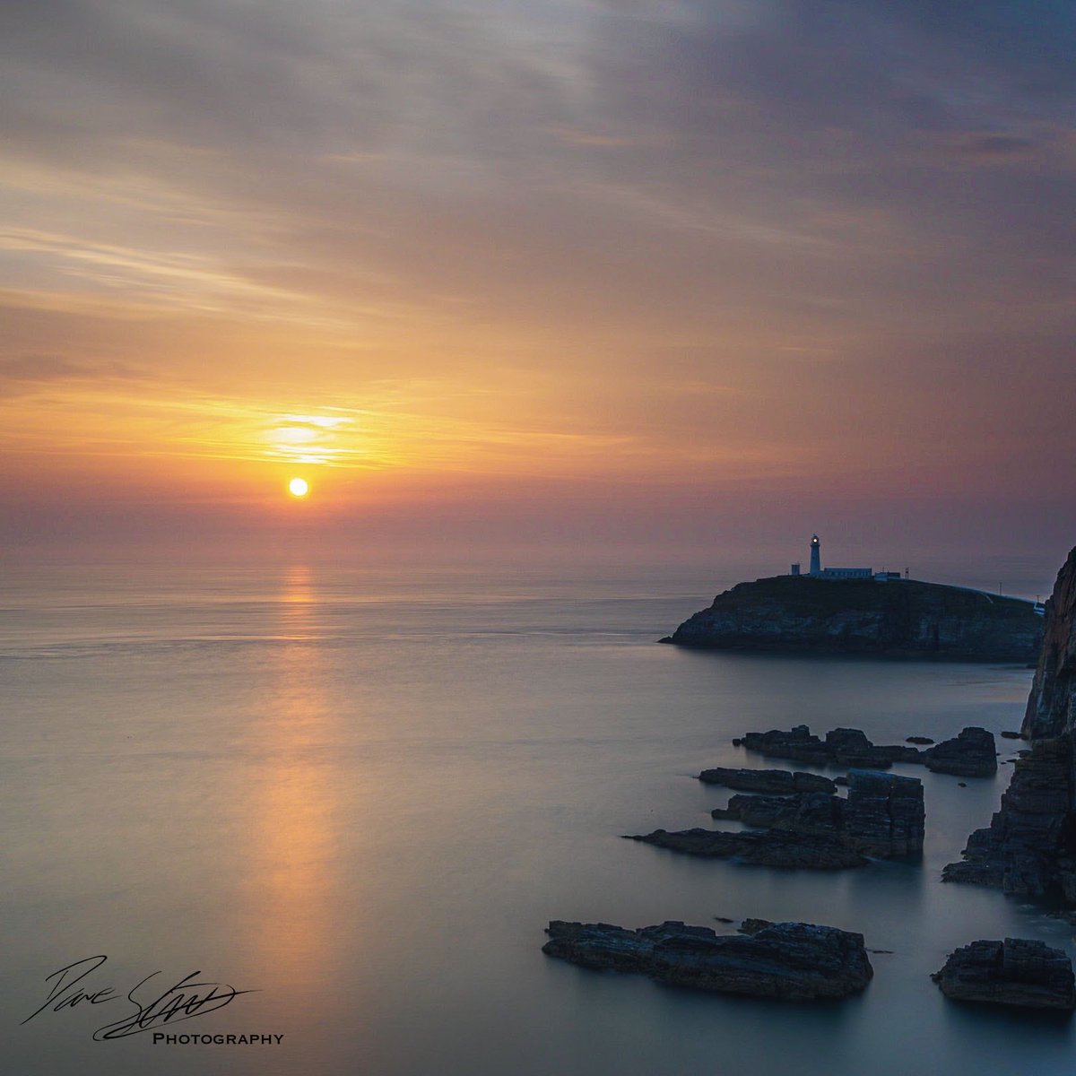 Another great week at @OutdoorAnglesey and another great sunset. See you again soon Anglesey. #Anglesey @AngleseyScMedia @VisitAnglesey @Discov_anglesey