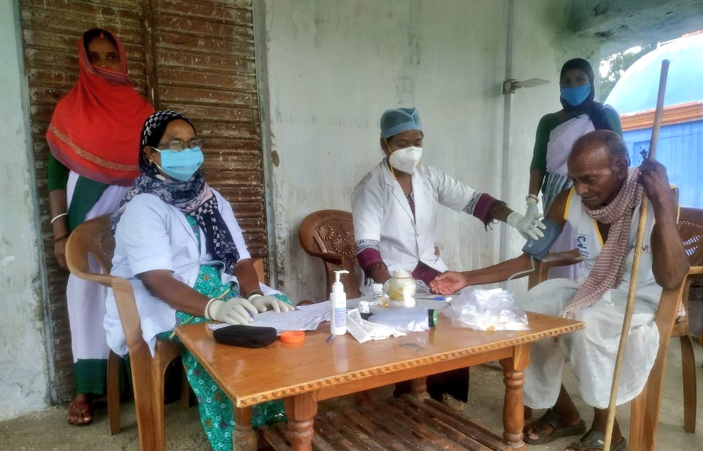NISHTHA_CPHC's tweet photo. NCD screening conducted by CHOs across #AyushmanBharatHWC in Jharkhand amidst the #COVID19 pandemic #TogetherAgainstCovid19 @MoHFW_INDIA @USAID_NISHTHA @usaid_india @NHM_JHARKHAND @swatim80 @BulbulSood https://t.co/rtMLKaOpaO