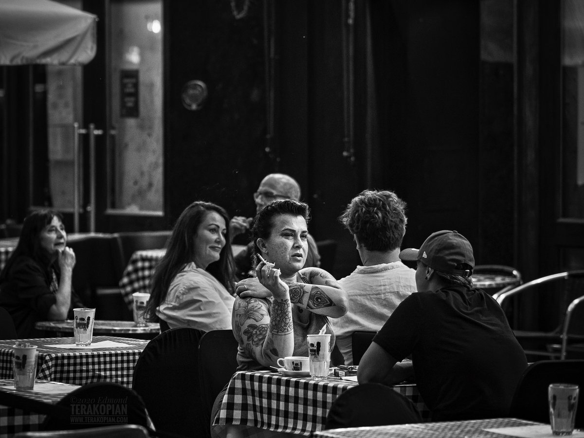 terakopian's tweet photo. Tattoos Alfresco #soho #dining #drinks #nightlife #alfresco #dailylife #streetphotography #canpubphoto #ink #tattoo #tattoos #lockdown #pandemic #covid19 #lowlightphotography #availablelightphotography #portrait #face #fashion @LumixUK #lumix #lumixg9 #m43 #mzuiko75mm #bw #mono https://t.co/xhzwV5yrwM