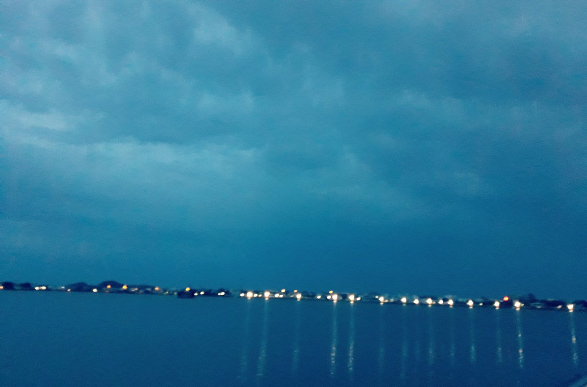 Shakeera0414's tweet photo. A Gray day provides the best light#suryapet#evngvibes https://t.co/IJ5HDdLW2G
