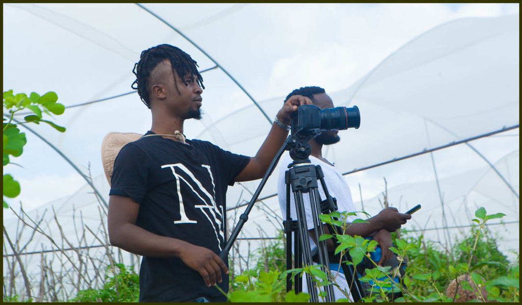FilmsKey's tweet photo. Exile Key Films  in horticultural farm of World Food Program (WFP) a project initiated by WFP to help both refugees and the host communities in kalobeyei settlement. This GIZ project features the Impact resulting from the electrification in line of the GIZ Response to Covid-19. https://t.co/kungsHlLrU