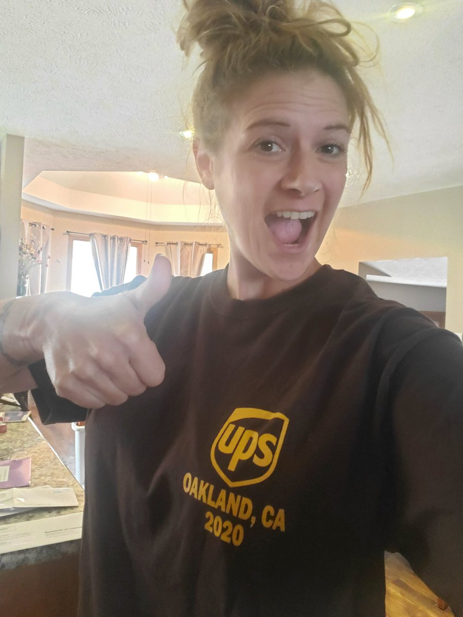 jens4hd03's tweet photo. Thank you Oakland California UPS! Thanks for selecting me to be part of your Ready teams and thank you for the shirt! Rember, I am just a phone call away!!! Willing to help! #upsfamily #upspartners @WomenNor @NorthCalUPSers #UPSPegLegHealthandSafety https://t.co/TVqP9nzDlK