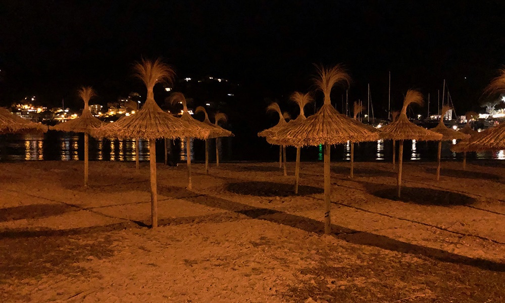 sollerweb's tweet photo. Photo Credit/Copyright: Karen Keachie – An evening stroll after the heat of the day…
#Soller #Mallorca #SollerWeb #holiday #igersmallorca #majorca #restaurants #hiking #portsoller #fornalutx #IslasBaleares #Travel #Mediterranean #turismoislasbaleares https://t.co/blitPkbhkt