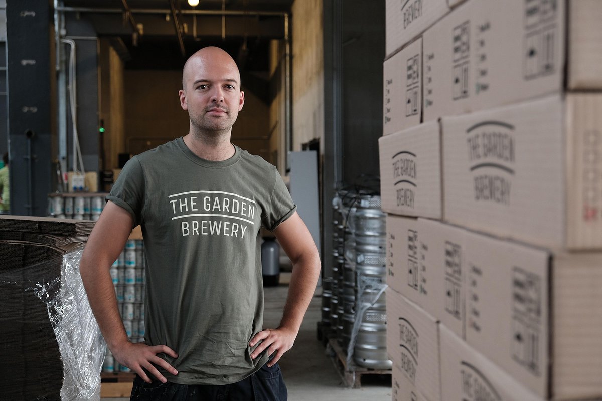 FermentHQ's tweet image. We find out about Garden Brewery's involvement in Simply Hops’ Project X programme; brewing with Huell Melon enhanced, an exclusive experimental hop. 
👉 beer52.com/ferment
#fermentmagazine #beer52 #hopexplorers #hops #huellmelon #beermagazine #beerpeople #beerculture