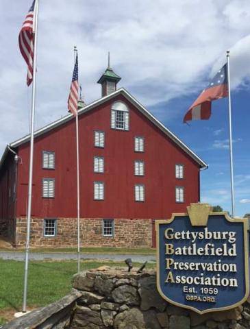 DestGettysburg's tweet photo. The 2020 Battle of Gettysburg Reenactment happens this weekend! ⭐️ #GettysburgRededicated #SafeTravels   
Info: https://t.co/DpdMRZIIVF https://t.co/VuT7rLNG4F