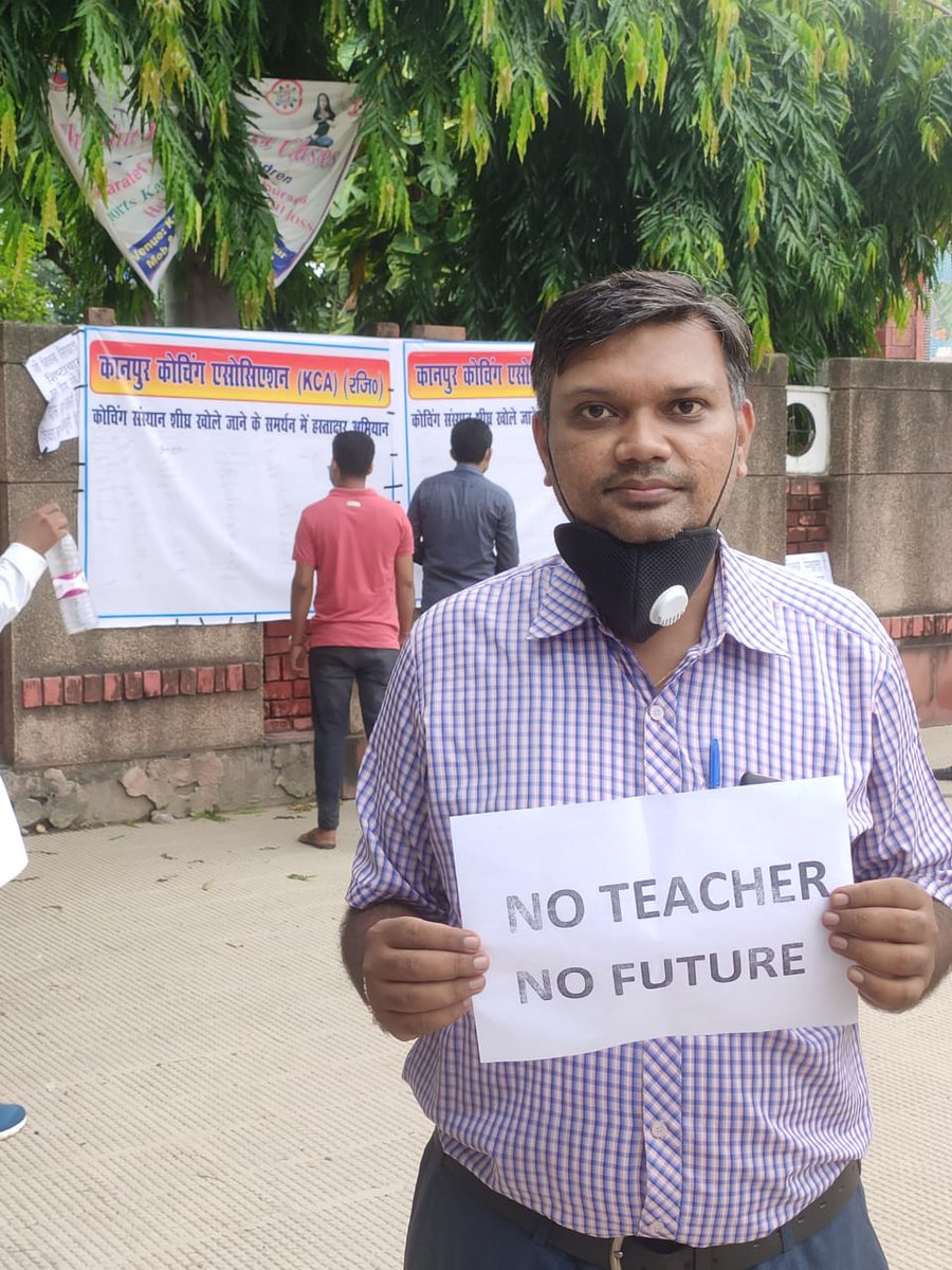 AdeshPa18279514's tweet photo. #Noteacher
#Nofuture https://t.co/xbab2TSPDN