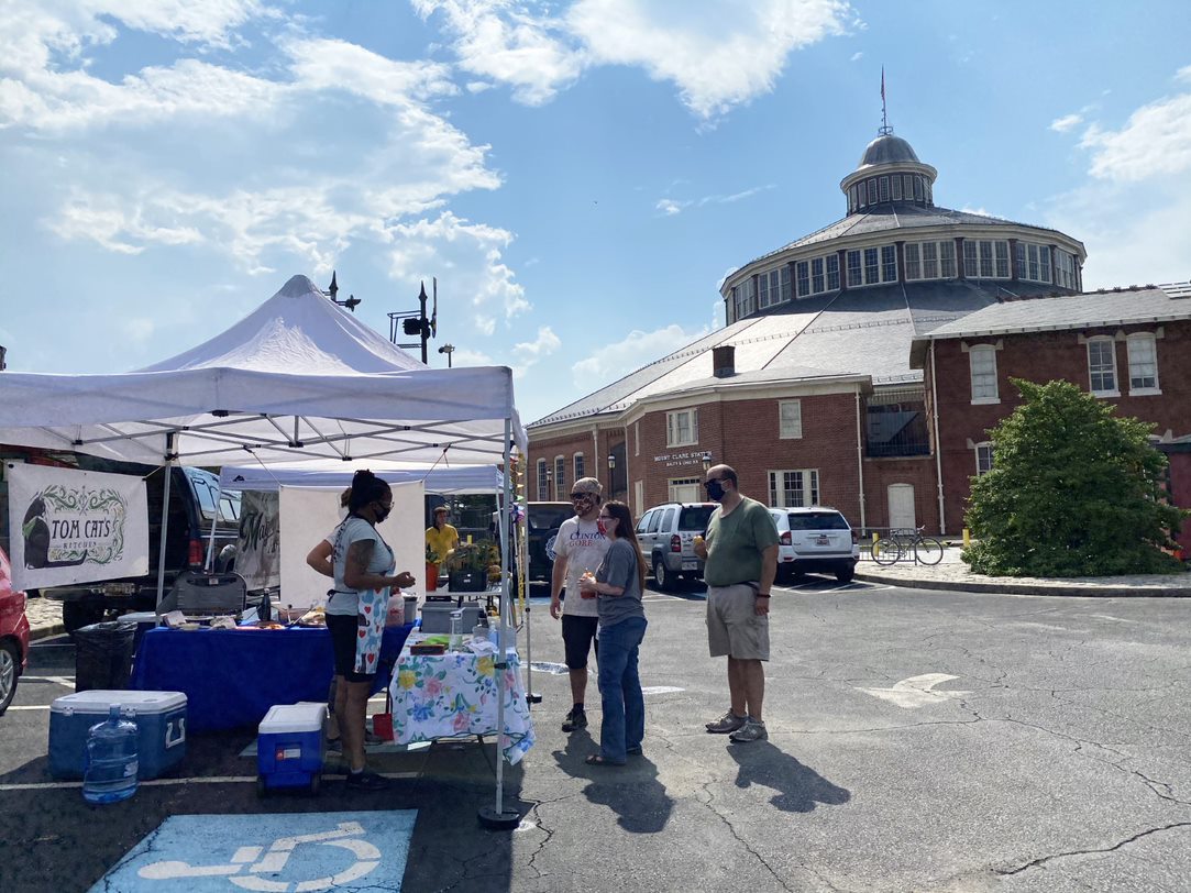 B&O Railroad Museum (@borailmuseum) on Twitter photo The B&O Farmers Market in partnership with <a href="/FPFMMerritt/">Fell'sPointFarmersMarket</a> Fell's Point Farmers Market continues tomorrow from 3-7! Enjoy a fun, safe-shopping experience on the historic grounds of the B&O, feat. fresh products from local vendors!
#FarmersMarket #ShopLocal #Fresh #SafeShopping The B&O Farmers Market in partnership with <a href="/FPFMMerritt/">Fell'sPointFarmersMarket</a> Fell's Point Farmers Market continues tomorrow from 3-7! Enjoy a fun, safe-shopping experience on the historic grounds of the B&O, feat. fresh products from local vendors!
#FarmersMarket #ShopLocal #Fresh #SafeShopping