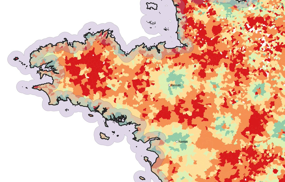 My favourite within-country maps compare England& #39;s Rugby League belt (poor cities surrounded by specks of rural/suburban prosperity and a poor coast) with Brittany (rich cities surrounded by rural poverty but with a rich coast). (I know the UK city locations are slightly off).