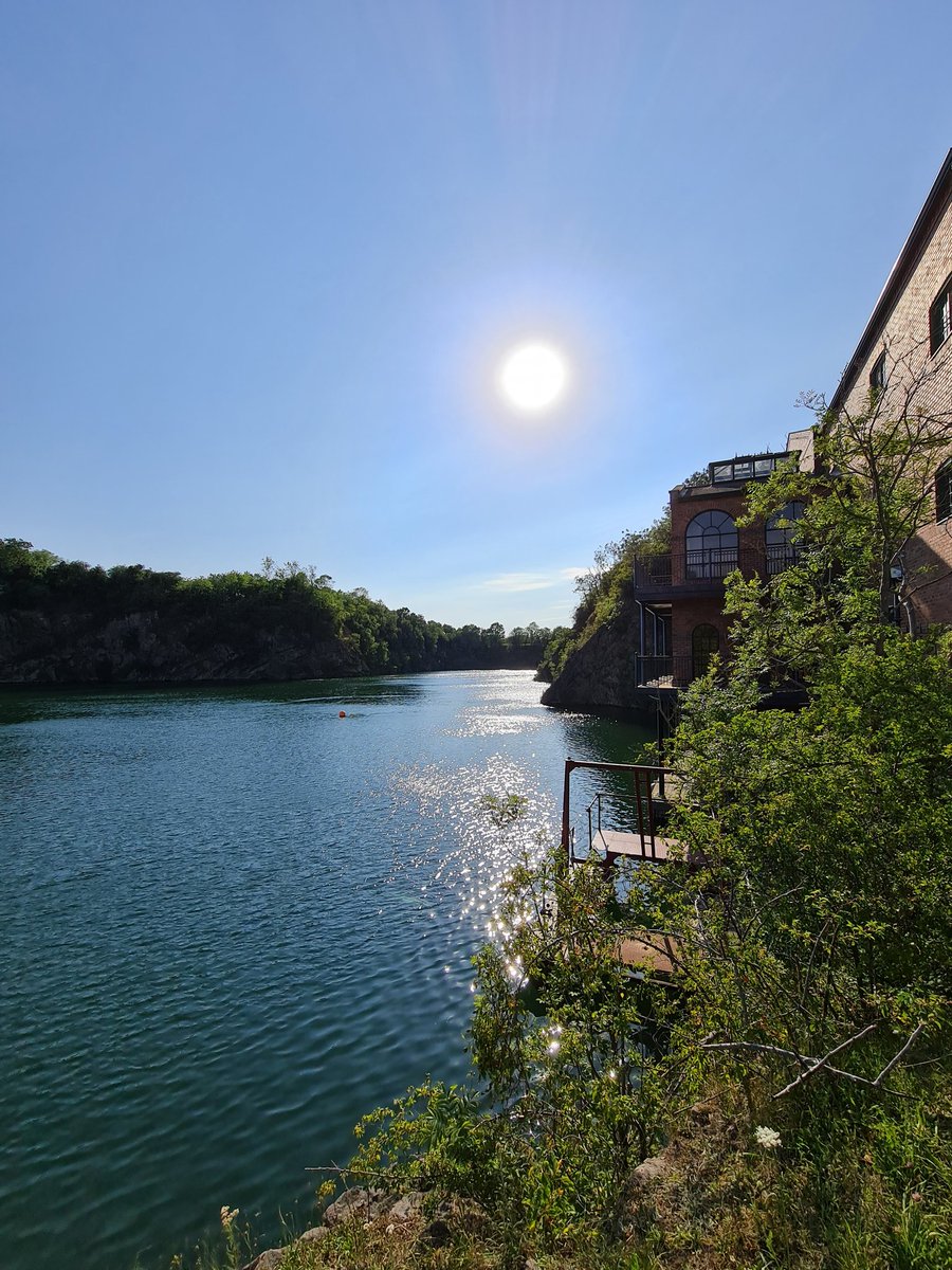 SuperSaf's tweet image. Ultrawide Boi 😍

📷 Samsung Galaxy Note20 Ultra (Full #SuperSafStyle Camera Comparison is live on the channel)