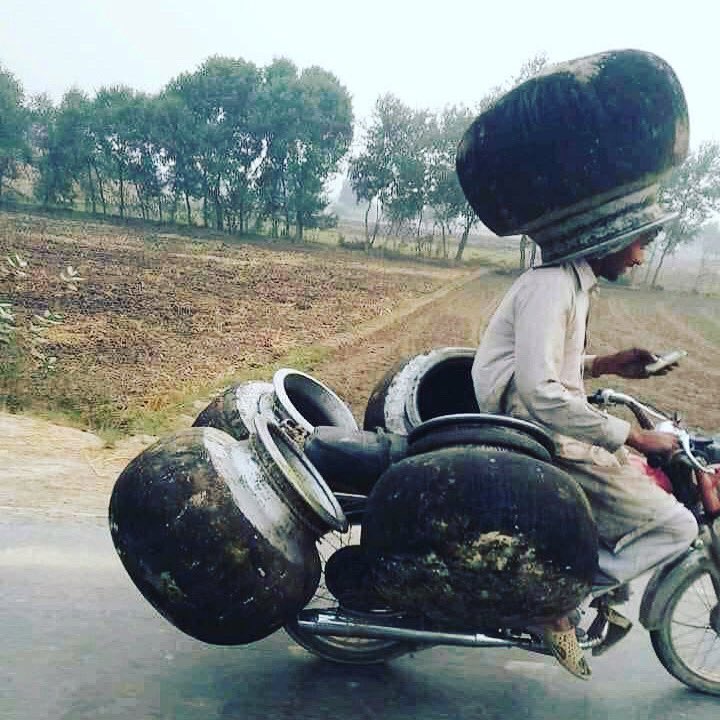 JugaadFactory's tweet photo. Need based #innovations 
#Jugaadmoments #JugaadFactory https://t.co/PAkPazhnHx