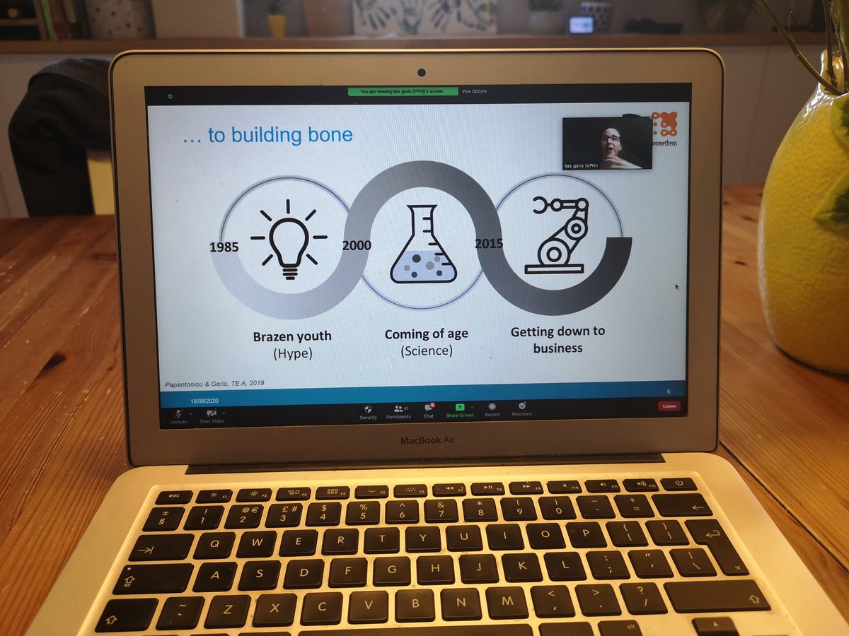 FIRMSymposium's tweet image. Incredible talk by @LiesbetGeris to kick off the #virtualFIRM #webinar series! Such a great job of making complex #insilico #boneengineering research understandable 🙌🖥️👩‍🔬
