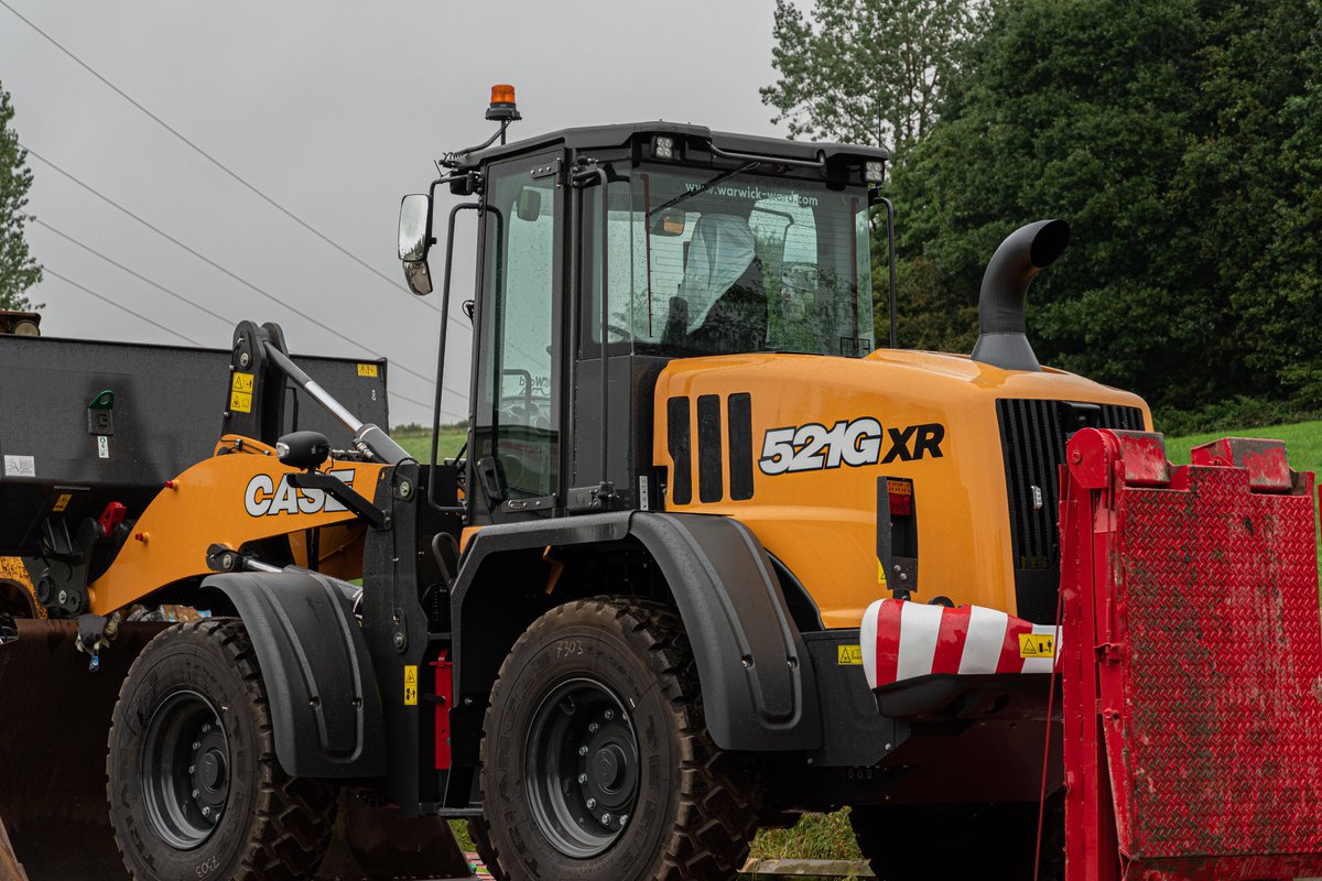 warwickward's tweet photo. Another machine on its way to a new home! A brand new @CaseCE_EU 521GXR, all loaded up heading to @OCOTechnology1. Enjoy your new machine! π¦
#CaseCe #WarwickWard #CaseConstructionEquipment #CaseWheelLoader #Machine #MachineDelivery https://t.co/8U52wl3bev