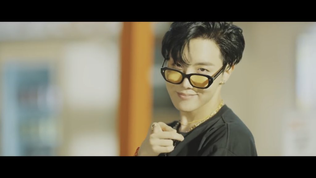 السلام عليكم انا حاسه اني حموت قريب😭😭❤️❤️