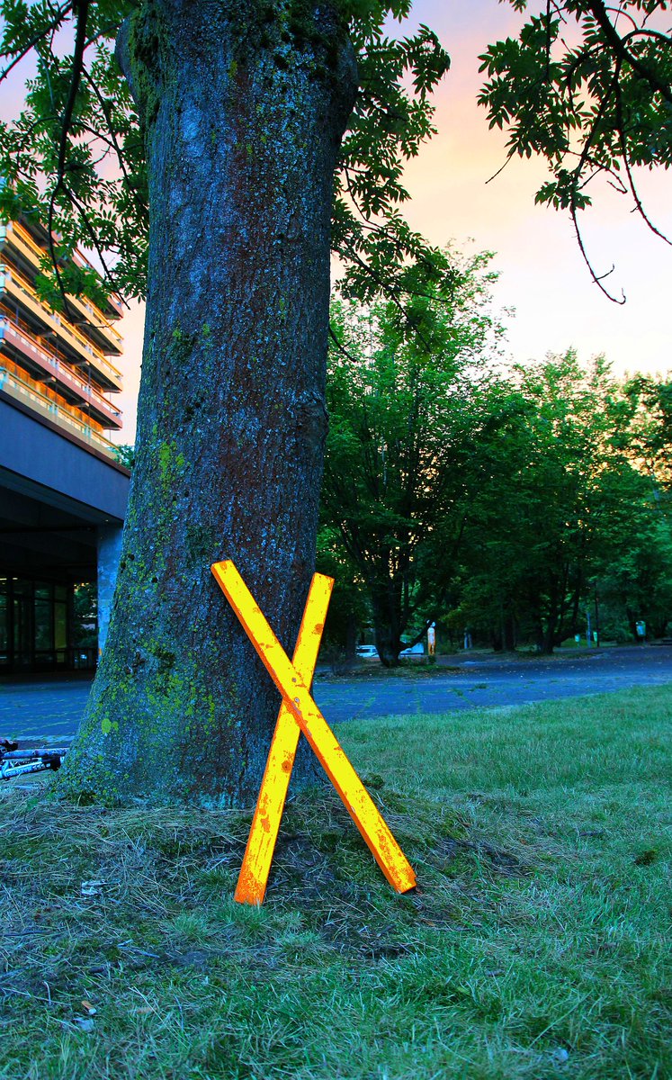 Da war gestern was los!😊 Zum Gründungstreffen von @ende__gelaende-Bochum (SocMedia to be added..) erschienen rund 45 Menschen, die lokal &amp; radikal auch für #Klimagerechtigkeit handeln wollen. Wir sind gespannt auf alles was da kommt. Wir sehen uns spätestens Ende September 🤭