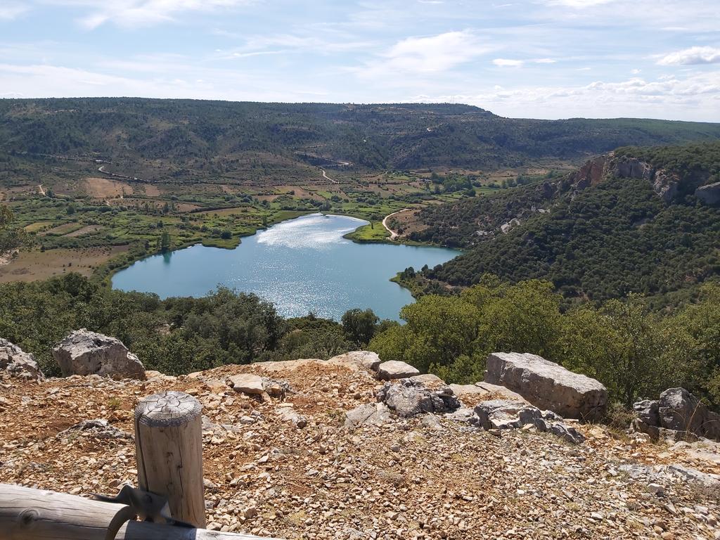 rioTajoVIVO's tweet photo. Hemos venido a buscar a Trasto, perdido el sábado 15 de agosto en la Laguna del Tobar
¿Lo has visto? Ayúdanos a encontrarlo
#Masegosa #Lagunaseca #Beteta #ElTobar #SerraníaDeCuenca
#Perdido https://t.co/rU9qPXEWim
