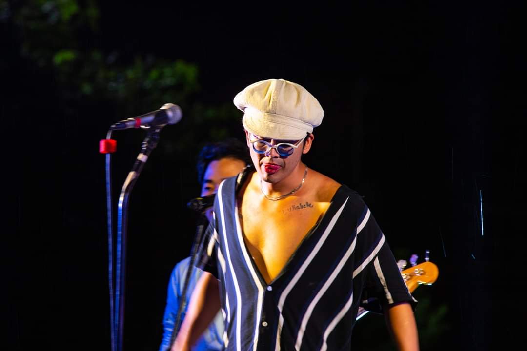 karnt's tweet image. ภาพ 18 สิงหาคม 2563 #5
 #ขีดเส้นตายไล่เผด็จการ #set5
(ภาพทั้งหมดในเซต อยู่ใน link ครับ)

facebook.com/21502964516665…