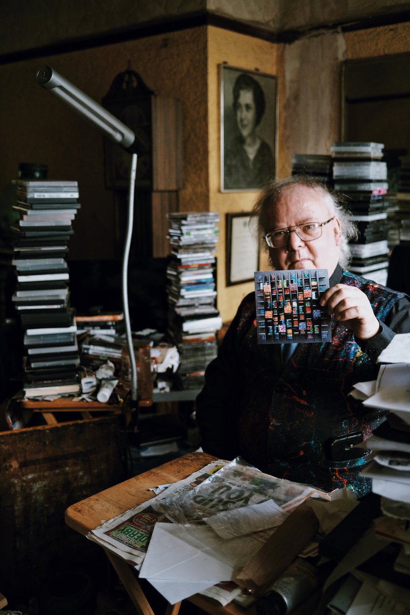 I came across Richard again today walking towards his house. I politely invited myself into his home. He was so kind, he told me about an exhibition happening soon, featuring his art. If anyone is interested in going then you can contact  @South_Square for more details. I'll...