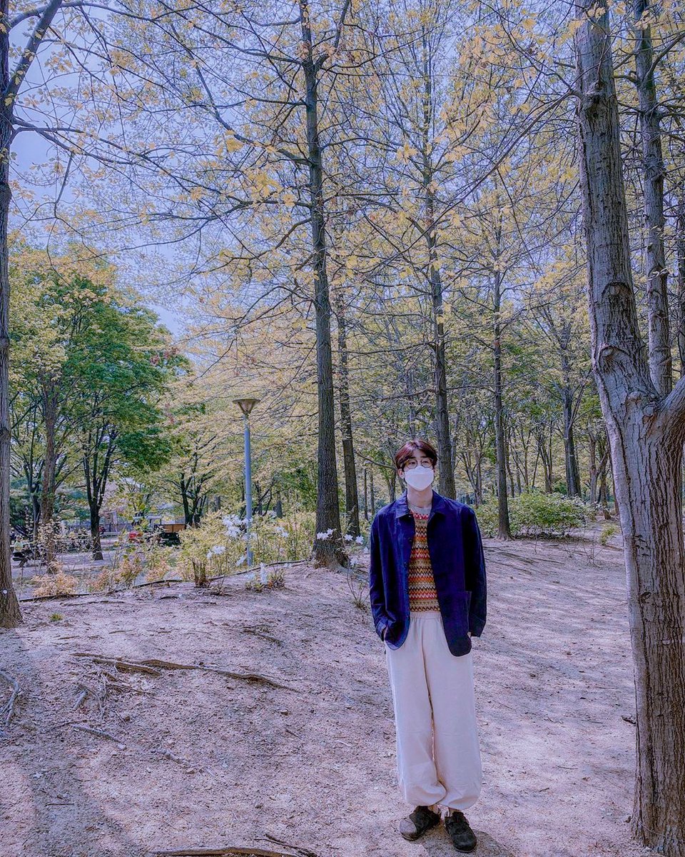 bundanyanamdodo's tweet photo. ───────•❥❥❥•───────
ᴵ'ˡˡ ᵇᵉ ʸᵒᵘʳ ᶠᵒʳᵉˢᵗ
ᴸᵉᵃⁿ ᵒⁿ ᵃⁿᵈ ᵗᵃᵏᵉ ᵃ ʳᵉˢᵗ
ᴵ'ˡˡ ᵇᵉ ʸᵒᵘʳ ᶠᵒʳᵉˢᵗ
ᴵ ʷⁱˢʰ ʸᵒᵘ ᵃ ˢʰᵃᵈᵉ
───────•❥❥❥•─────── 

#OISD #OneItSelcaDay
#OneIt1st_Anniversary
@x1official101 https://t.co/LmQdbpM8ZK