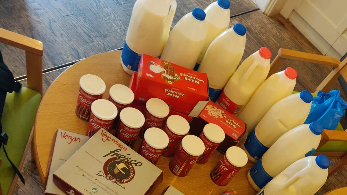 HOSTGuildford's tweet photo. A massive thank you to Fresco DeliKafessen for their generous food donations. We appreciate you going above and beyond each time you make a donation to our service. Thank you❤️ https://t.co/K309jyIGxa