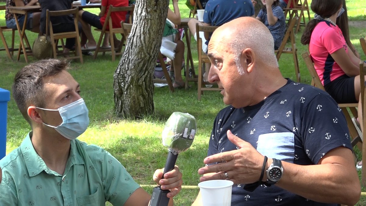 LesBorgesTV's tweet photo. VÍDEO II Aquest cap de setmana s'ha celebrat la #FMArbeca. Nosaltres hem estat allí per conèixer com han preparat aquesta edició tan diferent.
https://t.co/ydktcSQiRG https://t.co/v4TZbjlNBj