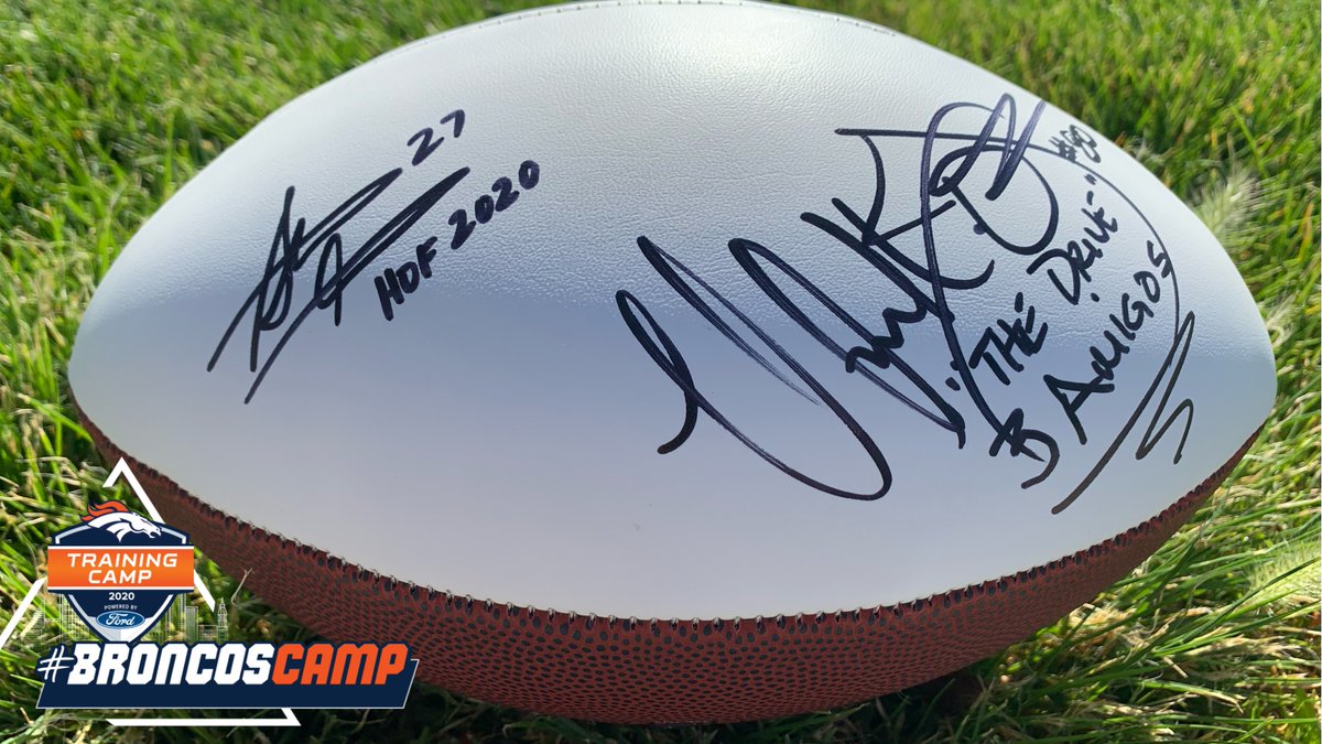 RT &amp; follow for a chance to win a signed 🏈 from <a href="/SteveAtwater27/">Steve Atwater</a> &amp; <a href="/MJax80/">Mark Jackson</a>!

Tune into #BroncosCamp LIVE to see who wins » dbron.co/fzb