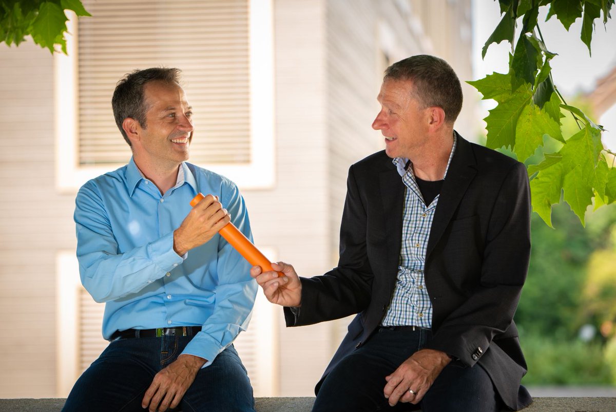 IOZAG's tweet photo. Stabsübergabe: @JosuaMueller hat die Position als CEO von IOZ an @AlessandriSam übergeben✨

https://t.co/FIdrJW5TtS https://t.co/vwXFEnNhMO