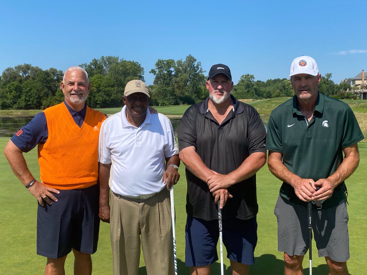 Thanks to all who played #GolfWithGibby @23KGibby this weekend and joining us to fight #Parkinsons!
The Auction is still open until 8pm ET Wednesday https://t.co/ehzVtHIXOh
#Team23 https://t.co/yeRWVkE1q2