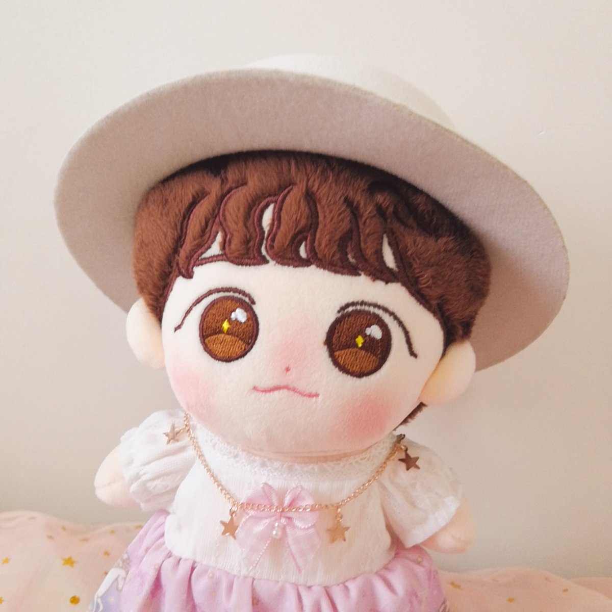 coldsummer0606's tweet photo. #쥬니의_옷장 #미니의_옷장
so lucky I have got one junnie!!!🙈
And I have taken some photos because he's soooooo cute hhhhhhh
I wish one day I could also get one mini! https://t.co/POl7x7XJLS