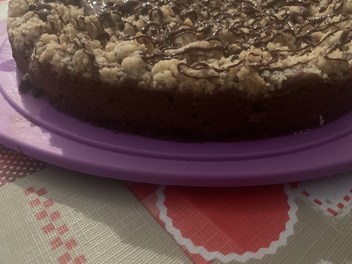 ReplaYy97's tweet photo. @NoahUphoff natürlich musste es Mal Wieder anders aussehen, kannst du mir mal sagen wo man auf dem Bild die Nuss Streusel sieht? 😔 den Abschnitt Gibt’s erst morgen 😊 https://t.co/MYZtwiIyNW
