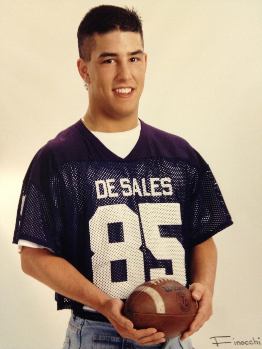 HOMAGE's tweet photo. Happy birthday, @CoachFick!

Pay homage. https://t.co/HUCOiA63Fd