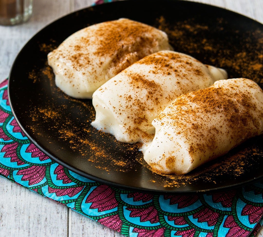 GoTurkiye's tweet photo. Tavukgöğsü translates to “chicken breast.” For dessert? Why’s it called that? The little bites of chicken inside this custard give it an extra special flavor! #TurkishFood #TurkishDesert #ReTurkey #SafeTourismTurkey #ReadyAndSafeTurkey https://t.co/TOa0TeiNUD