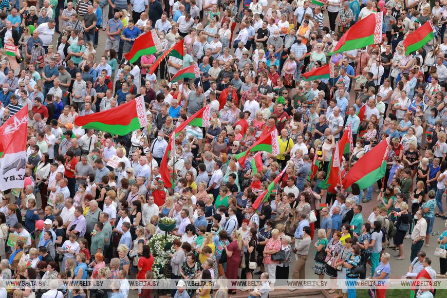 Imágenes del mitin de los partidarios del Presidente del Bielorrusia en Mogilev. Fotos de Belta. cc/ @cnkrusv