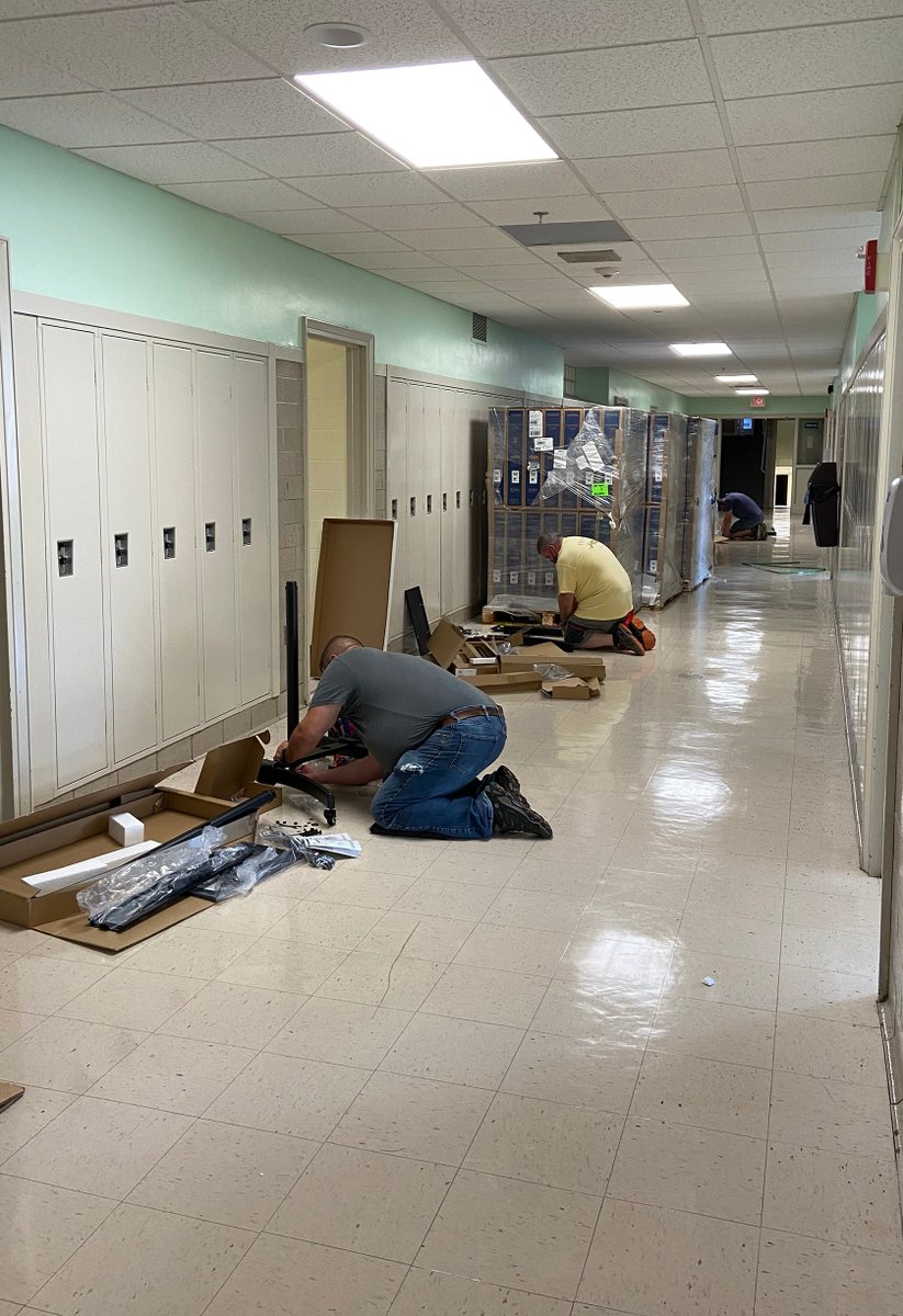 BishopFeehanHS's tweet photo. Many thanks to more than 30 parent volunteers who helped put together 60 tv stands and set up 60 tv's for our new two-way classroom technology. Many hands make light work! #GoShamrocks https://t.co/Havu3lO1Ht