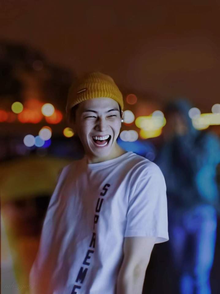 bloomindef's tweet photo. 굿밤 ♥ https://t.co/bYFVqFJQED