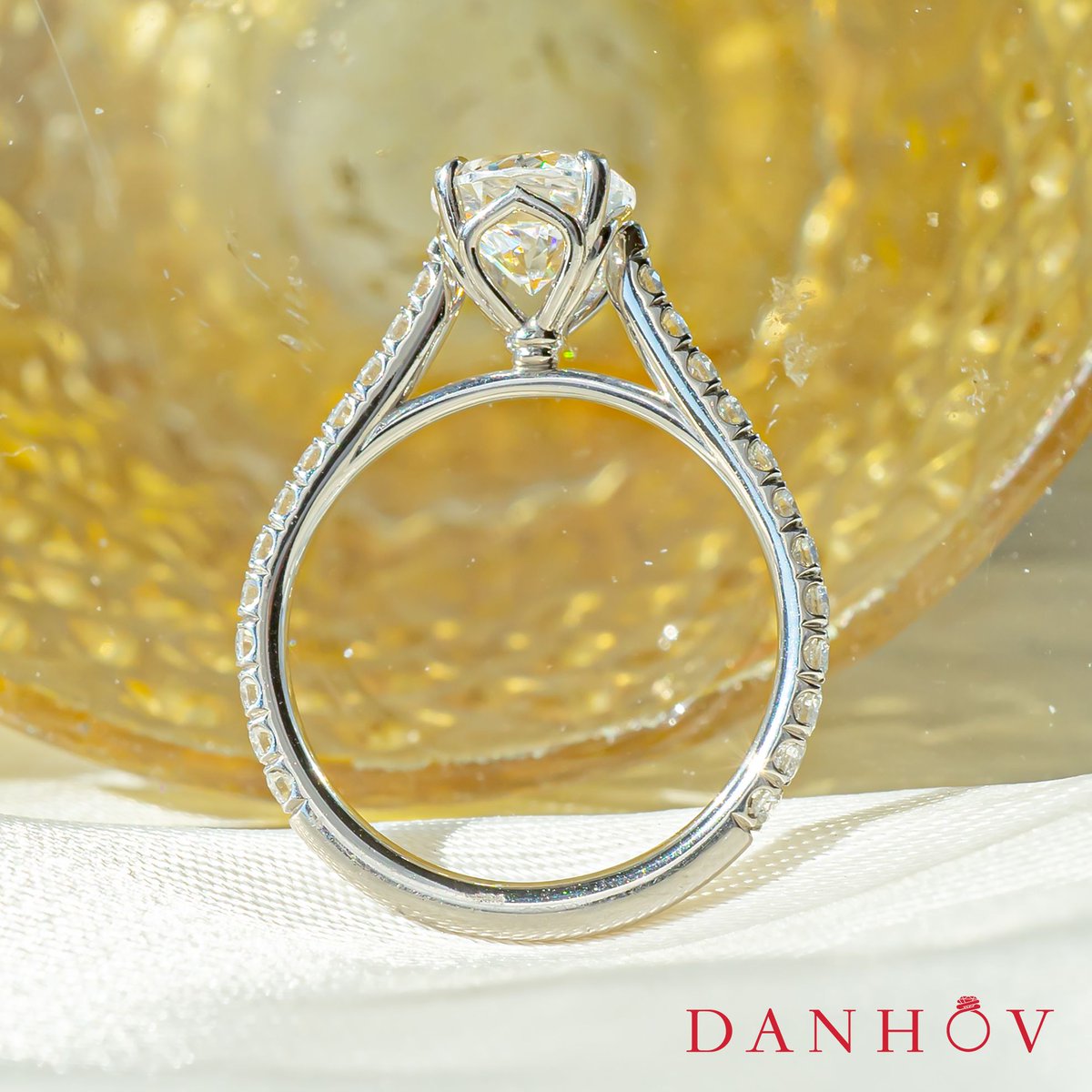 DanhovJewelry's tweet photo. P.S. I love you 💕 Visit our website to find a local retailer near you!
Style # CL138 || https://t.co/X3S8iYQeO6
#Danhov #engagementring #ring #diamondring #roundengagementring #classicengagementring #diamonds #shesaidyes #weddingring #proposal #womensjewelry #highendjewelry https://t.co/omfXlCStaB
