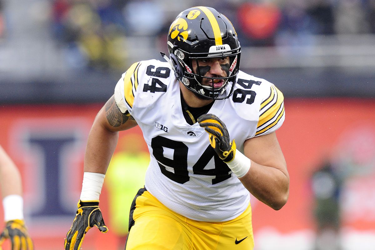 BenOnSports's tweet photo. Perfection since 1979, thy name is @HawkeyeFootball.

From the black helmet with black facemask to the Tiger Hawk and yellow stripe to the ever-important "ANF" sticker, this helmet is utter beauty. https://t.co/jBoJDoIynT