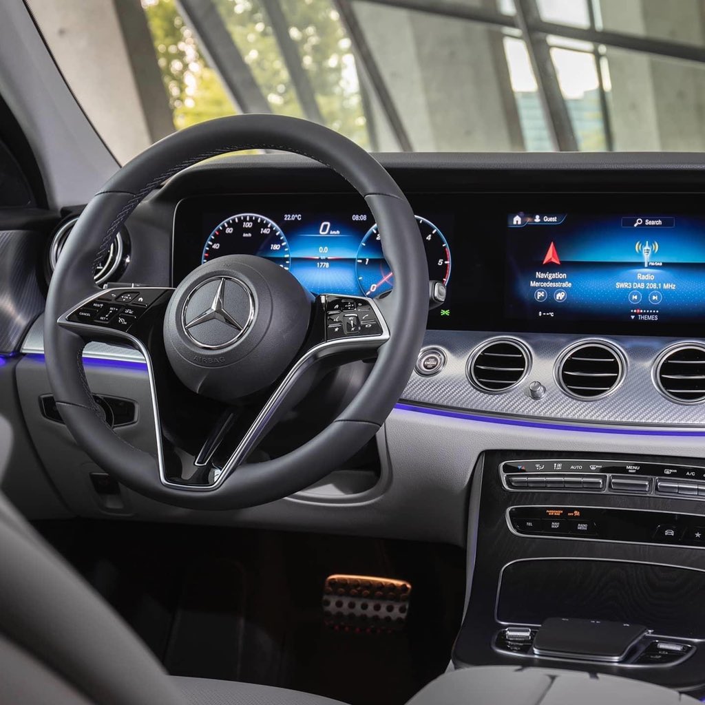 AutoFmRadio's tweet photo. Cuando conoces el @MBenzEspana Clase E 4 Matic All Terrain, te preguntas porque existen los SUV #allterrain #4matic #coches #automóvil #auto #car #offroad #photocar https://t.co/nx8Z5jlS5X