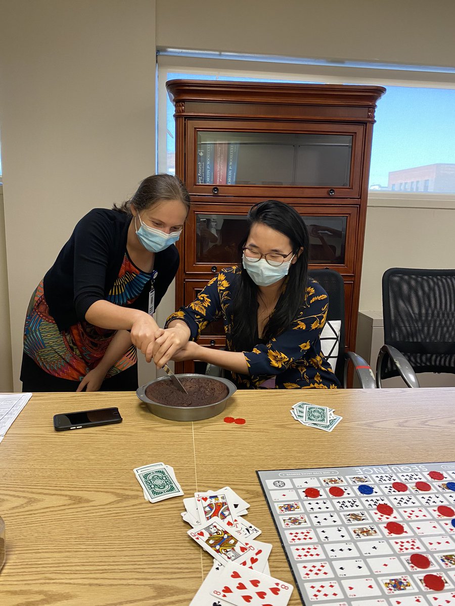 Stella Kilduff, MD, MS (@stellakild) on Twitter photo Had the best afternoon celebrating our amazing senior fellows’ birthday <a href="/SashaMazo/">Alexandra Mazo MD, PhD</a> and Diane!! #Covidstyle <a href="/KayeBrathwaite/">Kaye E Brathwaite MD</a> <a href="/duongminhdien/">Minh Dien Duong</a> <a href="/xie_yuping/">Yuping Xie, MD</a> <a href="/BGoilav/">Beatrice Goilav, MD</a> Had the best afternoon celebrating our amazing senior fellows’ birthday <a href="/SashaMazo/">Alexandra Mazo MD, PhD</a> and Diane!! #Covidstyle <a href="/KayeBrathwaite/">Kaye E Brathwaite MD</a> <a href="/duongminhdien/">Minh Dien Duong</a> <a href="/xie_yuping/">Yuping Xie, MD</a> <a href="/BGoilav/">Beatrice Goilav, MD</a>