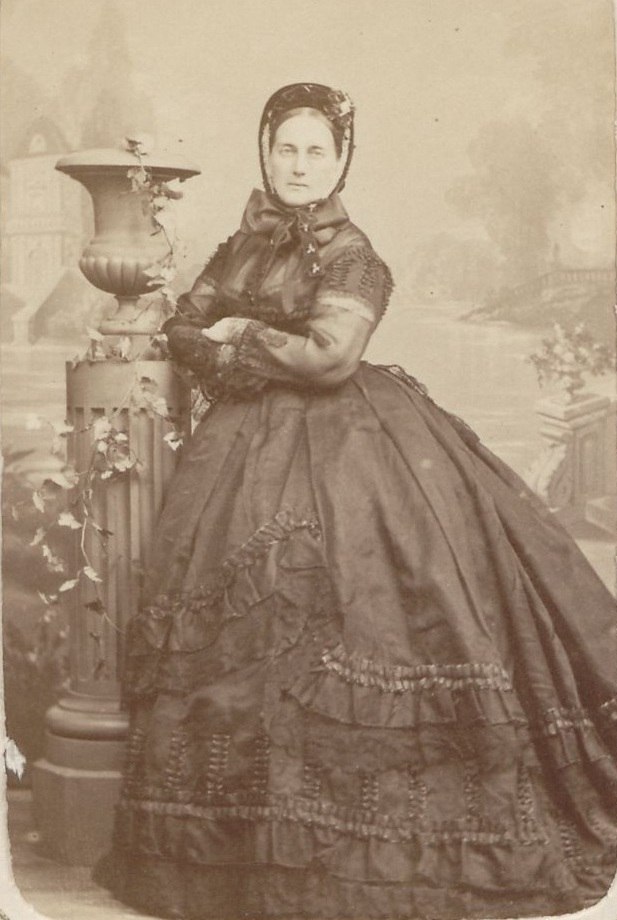 OldPortraiture's tweet photo. Born #OnThisDay in 1819: Grand Duchess #MariaofRussia (1819-76), Duchess of Leuchtenberg, daughter of Emperor #NicholasI

Photographic portrait by an Unknown Artist, 1870s

#MariaNikolaievna #МарияНиколаевна #Romanov https://t.co/GZws7tD7ku