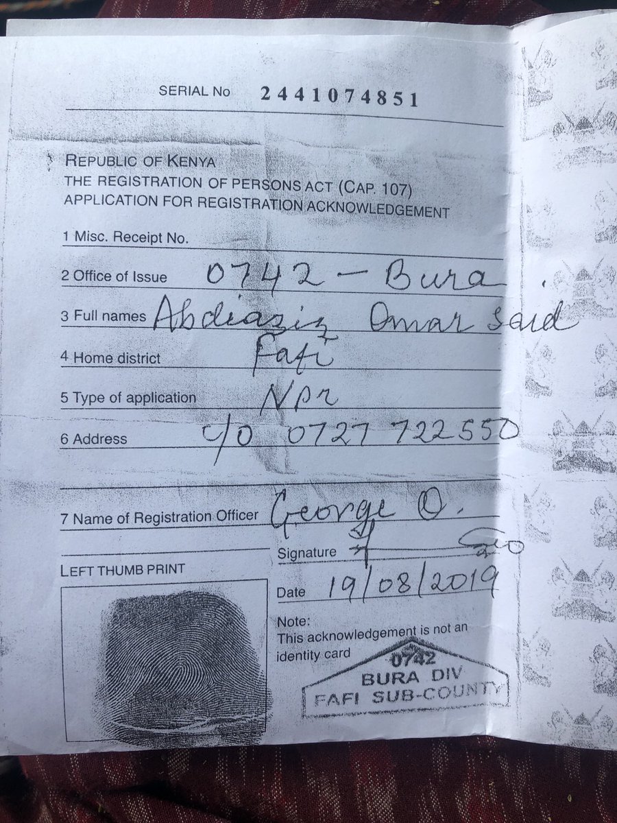 Diriyeyangu's tweet image. ⁦@MzalendoWatch⁩ ⁦@RobertAlai⁩ ⁦@WehliyeMohamed⁩. Why is this boy without an ID card for all this months? He can’t join any college because of lack of ID. Why infringe on his rights? Somebody is sleeping on his job.